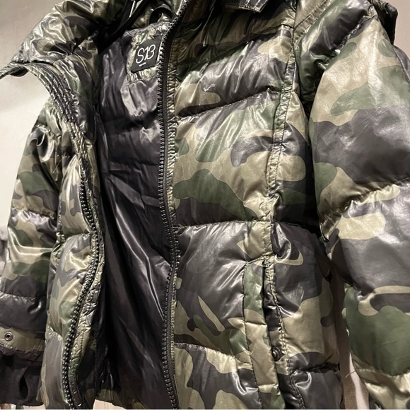 Warm boys jacket, puffer/warm/waterproof, beautiful colors. Excellent condition - Picture 3 of 8